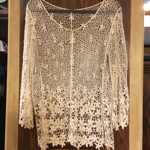 Buckle brand crochet top size M